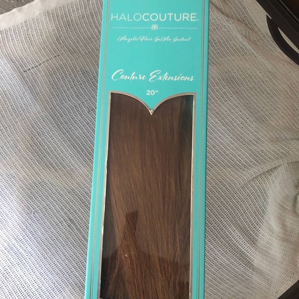 Halo Couture and Hidden Crown 16 inch extensions